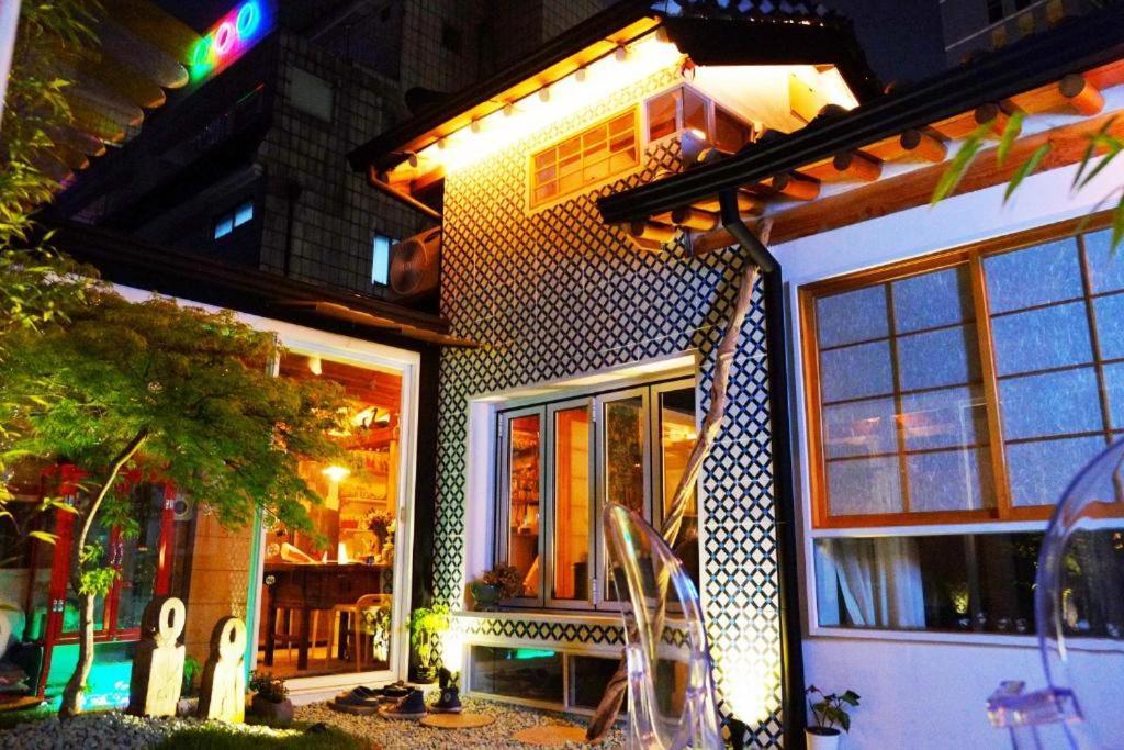 'Hanok Hanok' Boutique Stay Seoul - 2Min From Gyeongbokgung Palace Station Esterno foto